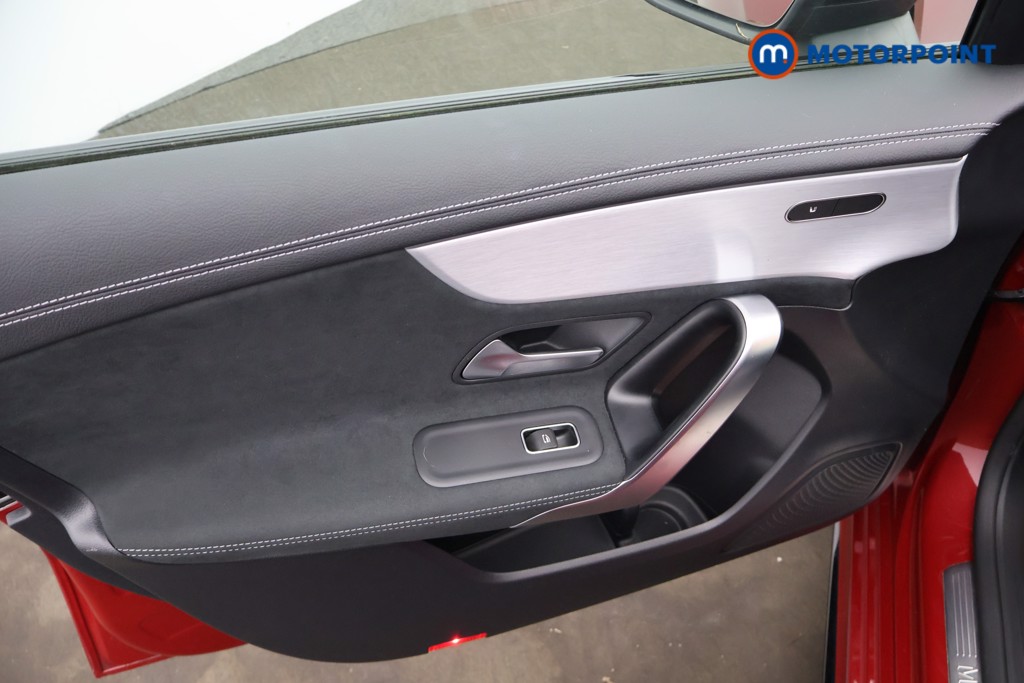 Mercedes-Benz A Class Amg Line Executive Edition Automatic Petrol Plug-In Hybrid Saloon - Stock Number (1651037) - 22nd supplementary image