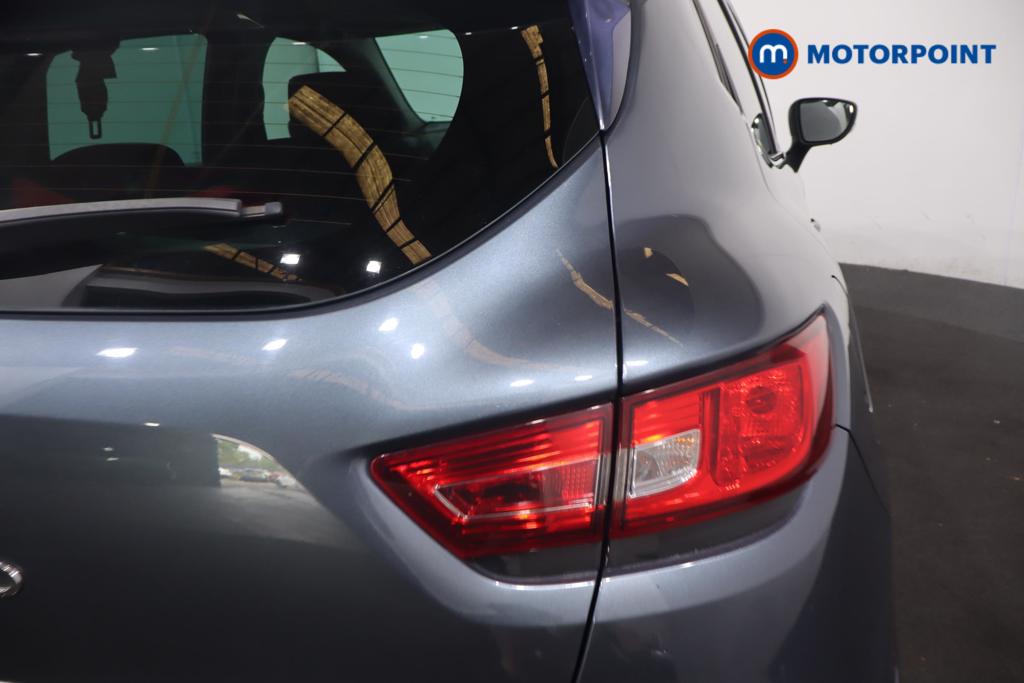 Renault Clio Iconic Manual Diesel Hatchback - Stock Number (1651125) - 3rd supplementary image