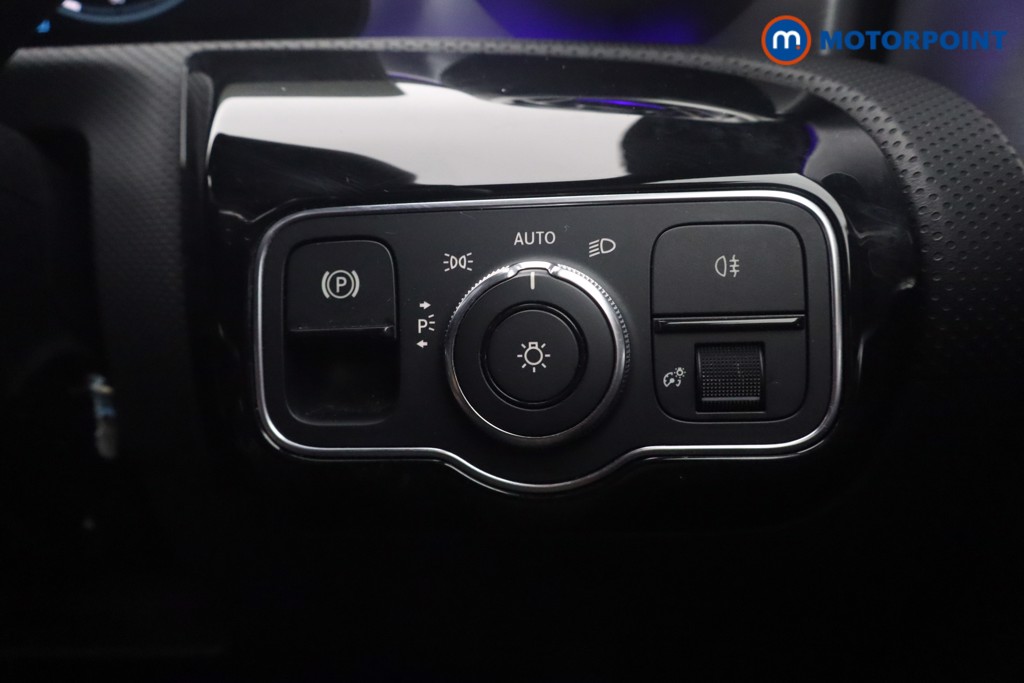 Mercedes-Benz CLA Amg Line Automatic Petrol Coupe - Stock Number (1651284) - 13th supplementary image