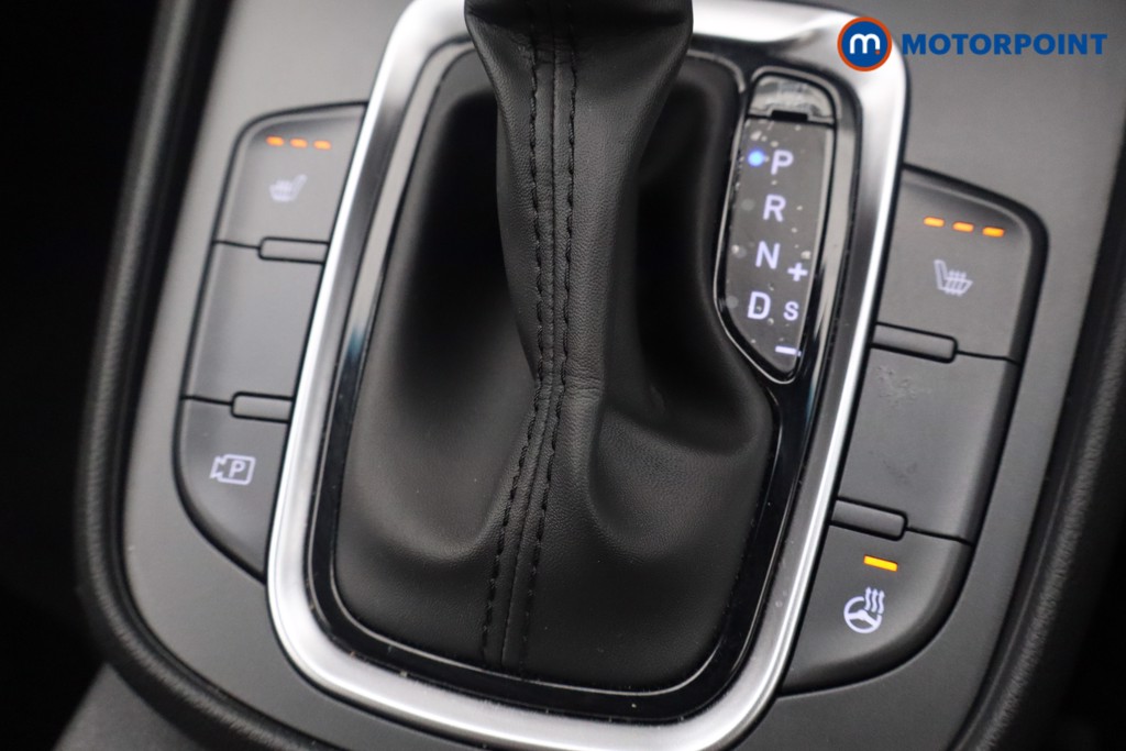 Hyundai Kona Premium Automatic Petrol-Electric Hybrid SUV - Stock Number (1651470) - 11th supplementary image