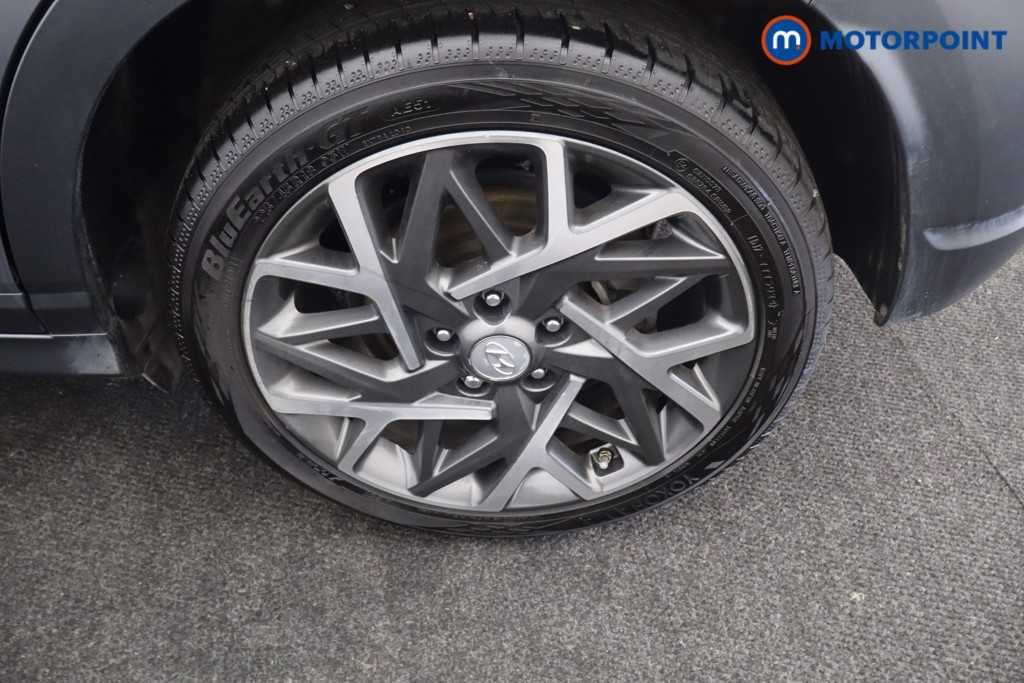 Hyundai Kona Premium Automatic Petrol-Electric Hybrid SUV - Stock Number (1651470) - 25th supplementary image