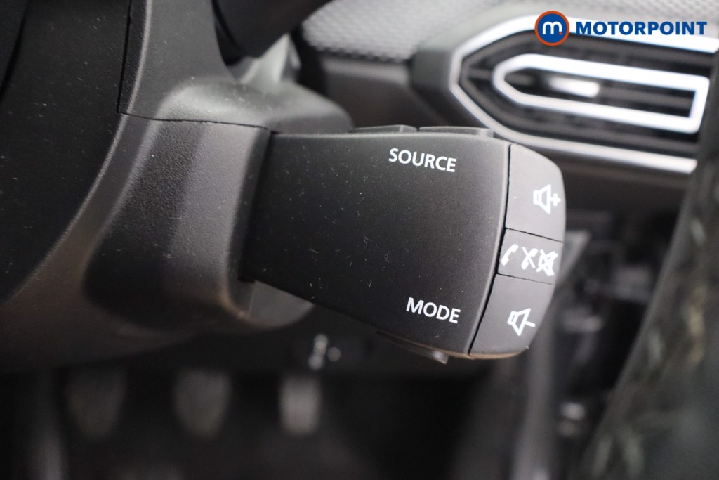 Dacia Jogger Extreme Se Manual Petrol People Carrier - Stock Number (1651506) - 8th supplementary image