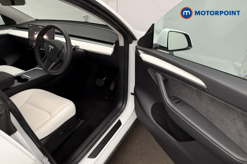 Tesla Model Y Rwd 5Dr Auto Automatic Electric SUV - Stock Number (1651788) - 21st supplementary image