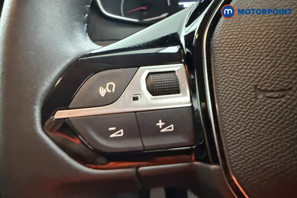 Peugeot 208 Active Manual Petrol Hatchback - Stock Number (1652242) - 4th supplementary image