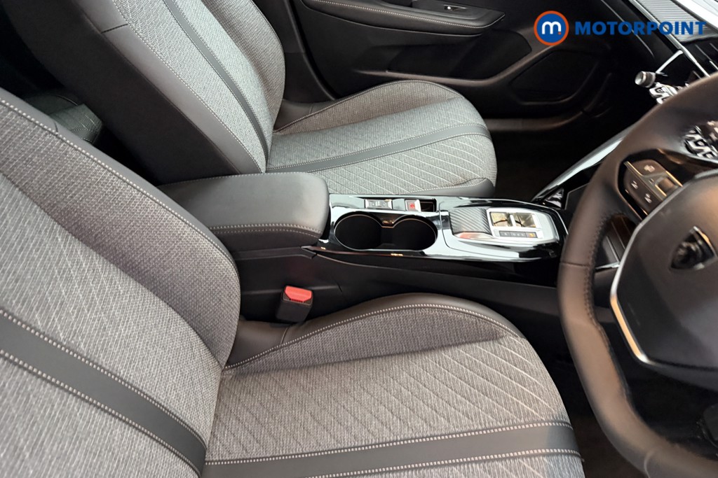 Peugeot 208 Allure Automatic Petrol Hatchback - Stock Number (1652663) - 12th supplementary image