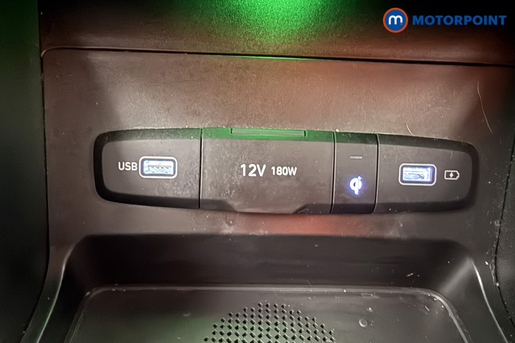 Hyundai Tucson Ultimate Manual Petrol SUV - Stock Number (1652987) - 11th supplementary image