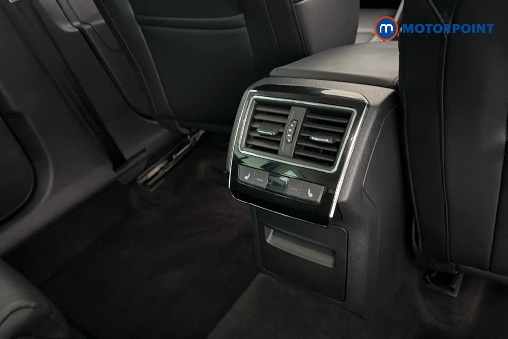Skoda Superb Laurin -Plus Klement Automatic Petrol Plug-In Hybrid Estate - Stock Number (1653041) - 30th supplementary image