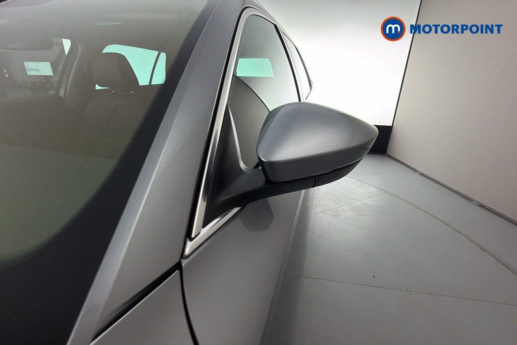 Skoda Superb Laurin -Plus Klement Automatic Petrol Plug-In Hybrid Estate - Stock Number (1653041) - 43rd supplementary image