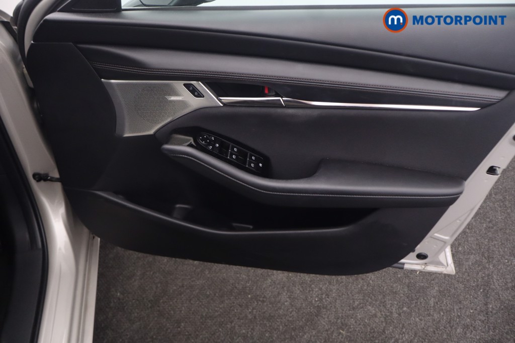 Mazda 3 Exclusive-Line Manual Petrol Hatchback - Stock Number (1653211) - 12th supplementary image
