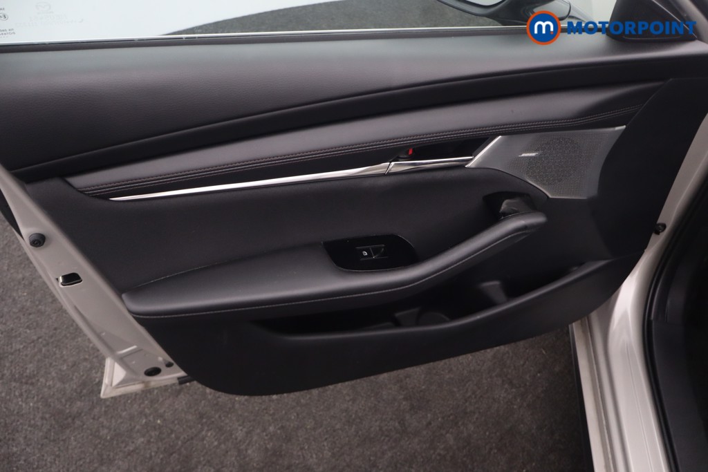 Mazda 3 Exclusive-Line Manual Petrol Hatchback - Stock Number (1653211) - 20th supplementary image