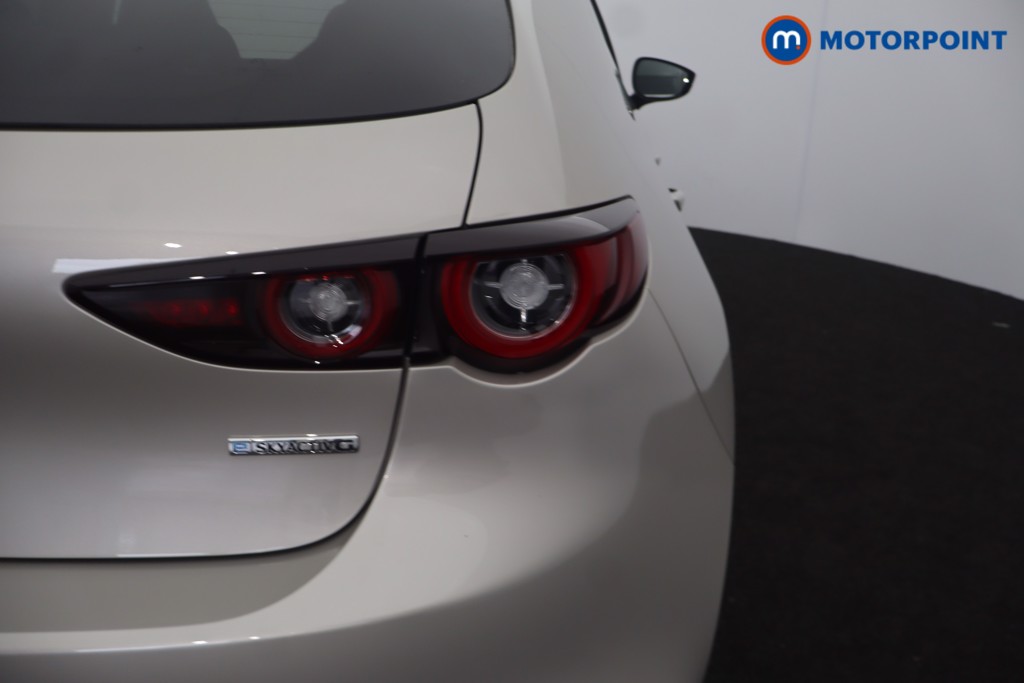 Mazda 3 Exclusive-Line Manual Petrol Hatchback - Stock Number (1653211) - 29th supplementary image