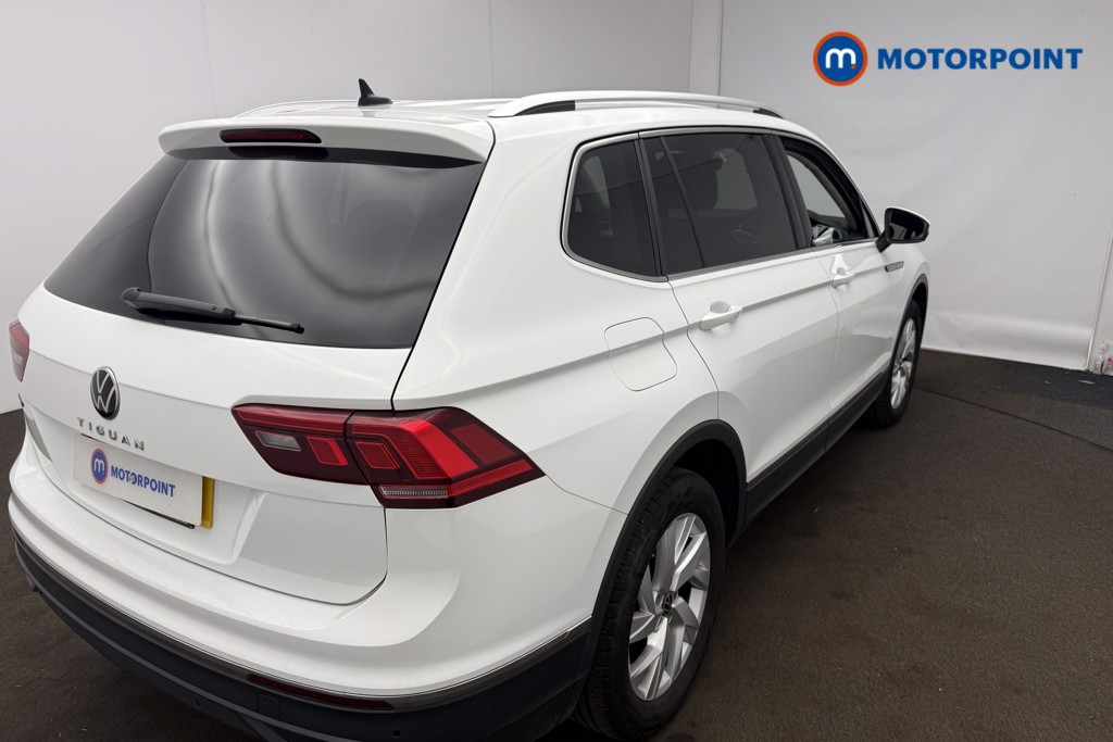 Volkswagen Tiguan Allspace Life Automatic Petrol SUV - Stock Number (1653329) - 6th supplementary image
