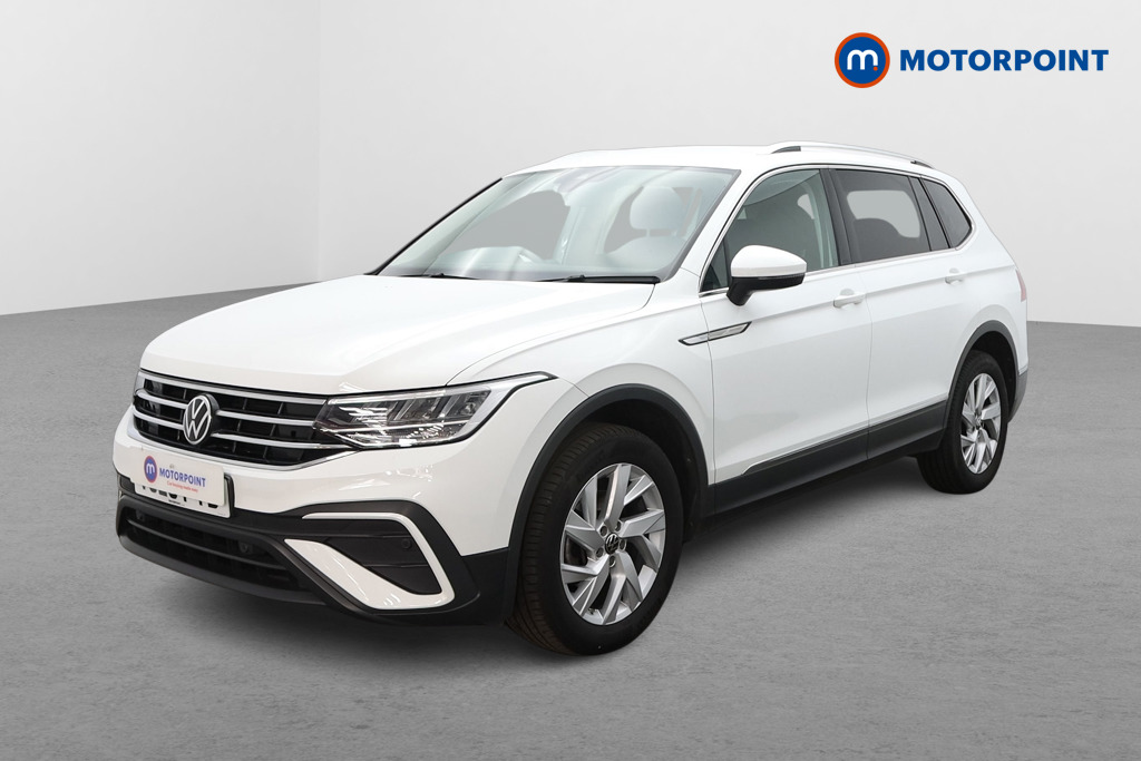 Volkswagen Tiguan Allspace Life Automatic Petrol SUV - Stock Number (1653329) - Passenger side front corner