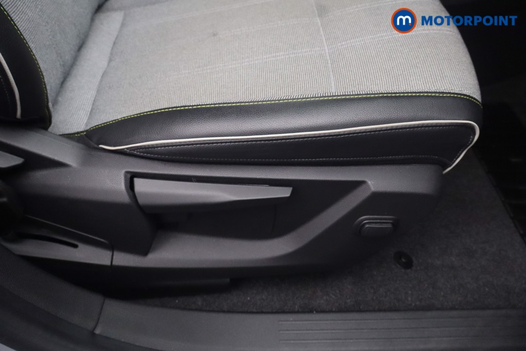 Renault Megane E-Tech Techno Automatic Electric Hatchback - Stock Number (1653892) - 22nd supplementary image
