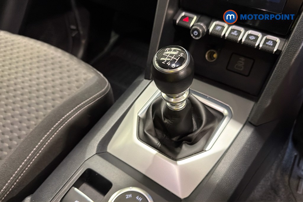 Volkswagen Amarok Life Manual Diesel Double Cab Pick-Up - Stock Number (1654042) - 15th supplementary image