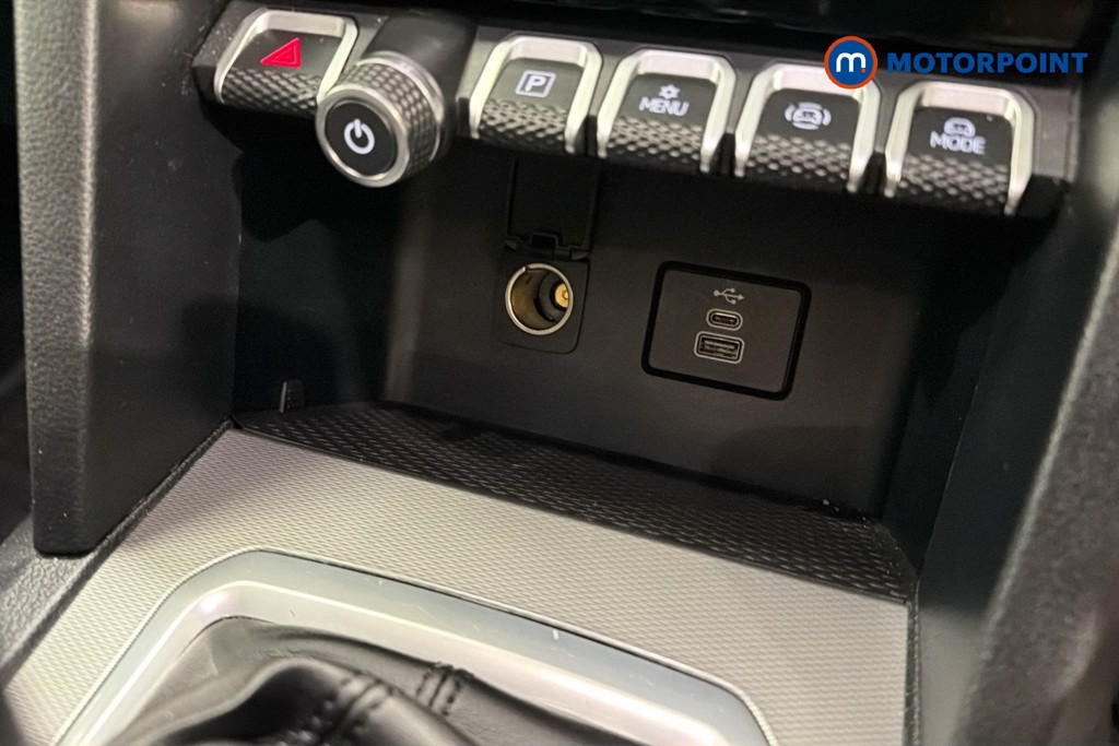 Volkswagen Amarok Life Manual Diesel Double Cab Pick-Up - Stock Number (1654042) - 17th supplementary image