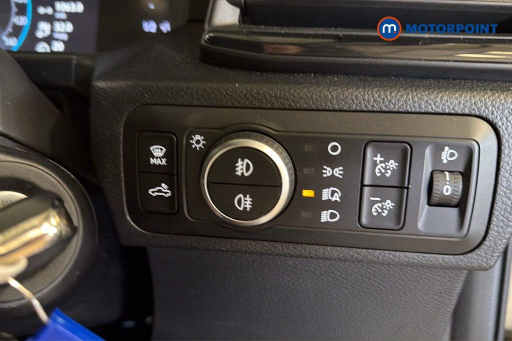 Volkswagen Amarok Life Manual Diesel Double Cab Pick-Up - Stock Number (1654042) - 18th supplementary image