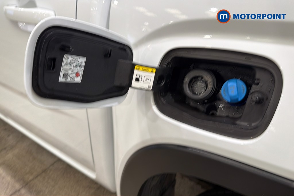 Volkswagen Amarok Life Manual Diesel Double Cab Pick-Up - Stock Number (1654042) - 41st supplementary image