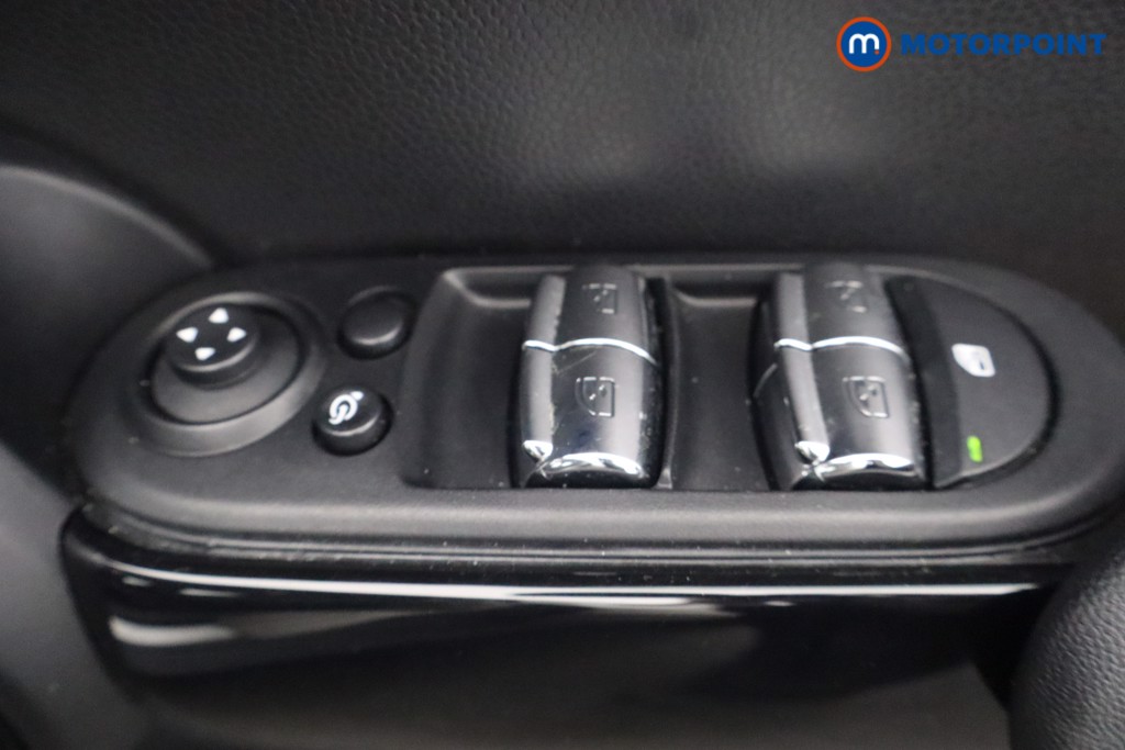 Mini Hatchback Cooper Manual Petrol Hatchback - Stock Number (1654098) - 24th supplementary image