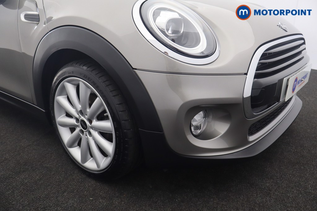 Mini Hatchback Cooper Manual Petrol Hatchback - Stock Number (1654098) - 34th supplementary image