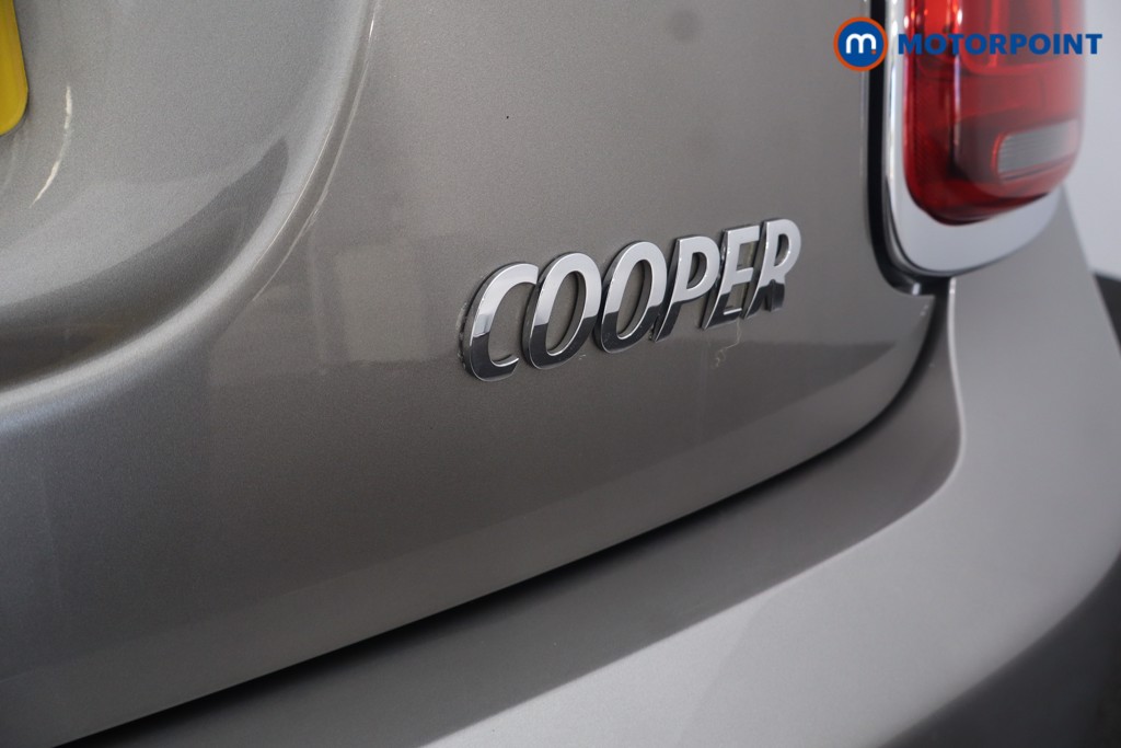 Mini Hatchback Cooper Manual Petrol Hatchback - Stock Number (1654098) - 40th supplementary image