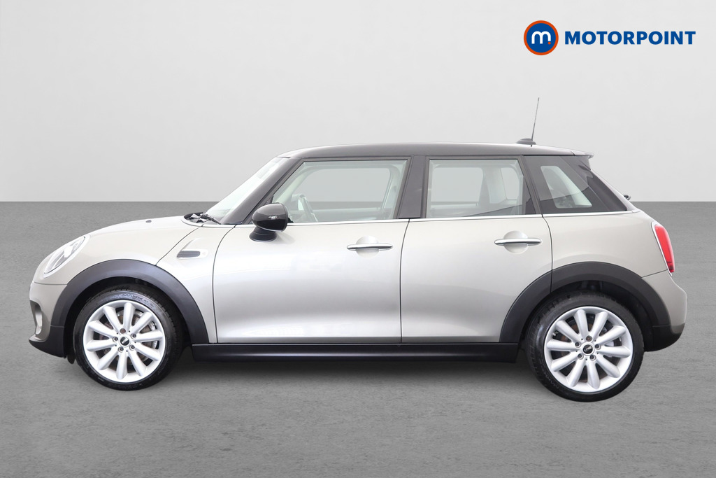 Mini Hatchback Cooper Manual Petrol Hatchback - Stock Number (1654098) - Passenger side