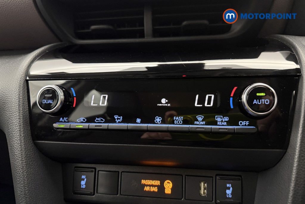 Toyota Yaris Cross Excel Automatic Petrol-Electric Hybrid Estate - Stock Number (1654141) - 16th supplementary image