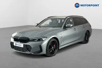 BMW 3 Series M Sport Automatic Petrol Plug-In Hybrid Estate - Stock Number (1654207) - Passenger side front corner