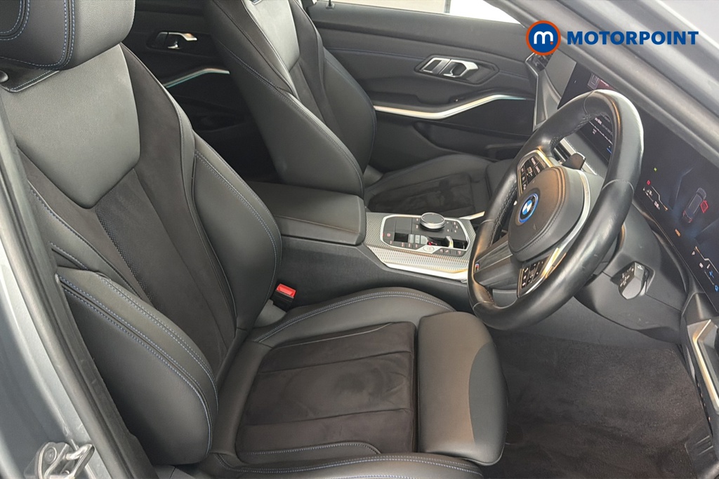 BMW 3 Series M Sport Automatic Petrol Plug-In Hybrid Estate - Stock Number (1654207) - 22nd supplementary image