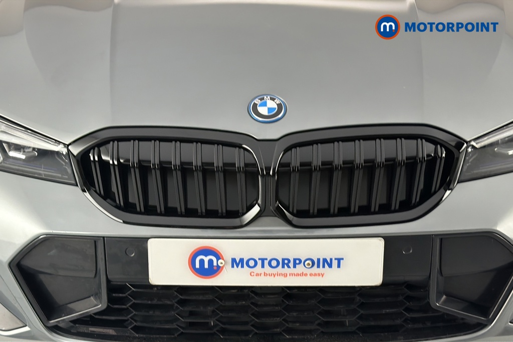 BMW 3 Series M Sport Automatic Petrol Plug-In Hybrid Estate - Stock Number (1654207) - 43rd supplementary image