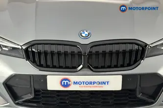 BMW 3 Series M Sport Automatic Petrol Plug-In Hybrid Estate - Stock Number (1654207) - 43rd supplementary image