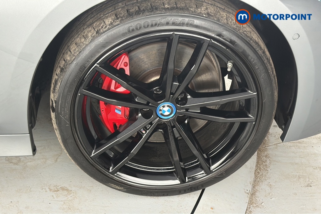 BMW 3 Series M Sport Automatic Petrol Plug-In Hybrid Estate - Stock Number (1654207) - 47th supplementary image