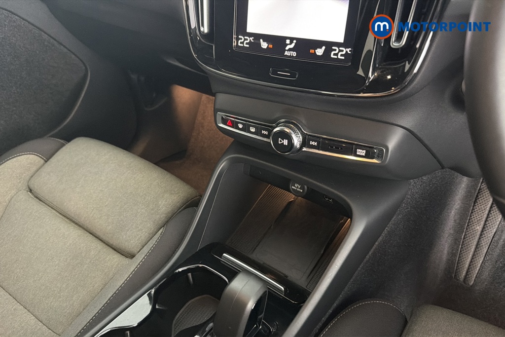 Volvo Xc40 Plus Automatic Petrol Plug-In Hybrid SUV - Stock Number (1654230) - 15th supplementary image