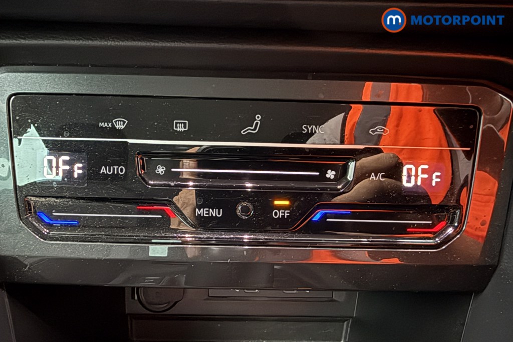 Volkswagen Tiguan Life Manual Petrol SUV - Stock Number (1654398) - 9th supplementary image