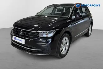 Volkswagen Tiguan Life Manual Petrol SUV - Stock Number (1654398) - Passenger side front corner