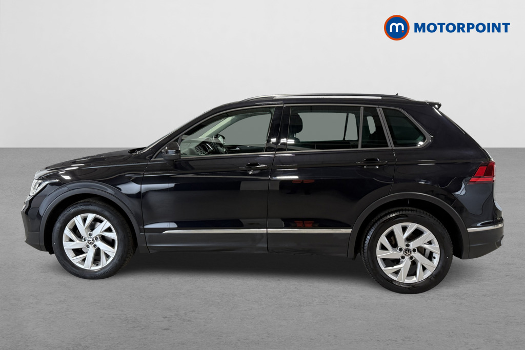 Volkswagen Tiguan Life Manual Petrol SUV - Stock Number (1654398) - Passenger side