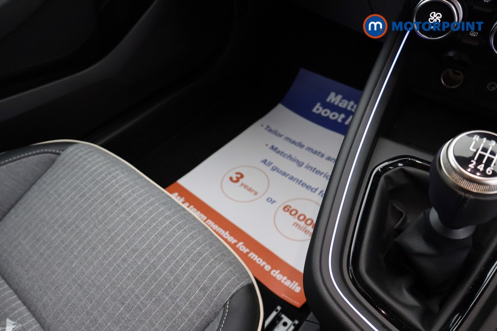 Renault Clio Techno Manual Petrol Hatchback - Stock Number (1654483) - 12th supplementary image
