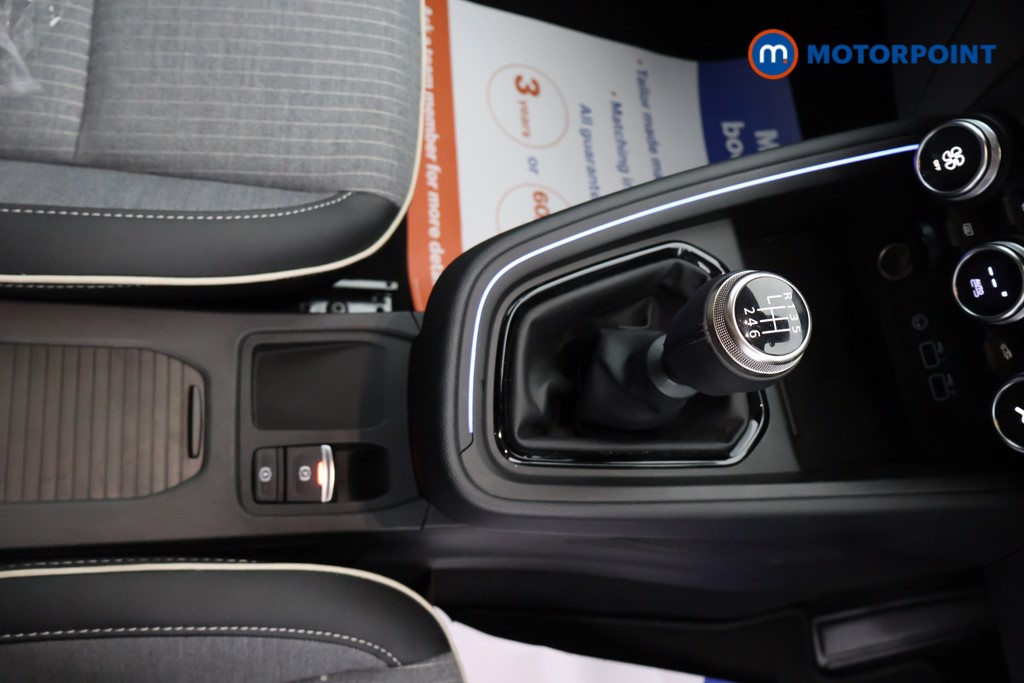 Renault Clio Techno Manual Petrol Hatchback - Stock Number (1654483) - 13th supplementary image