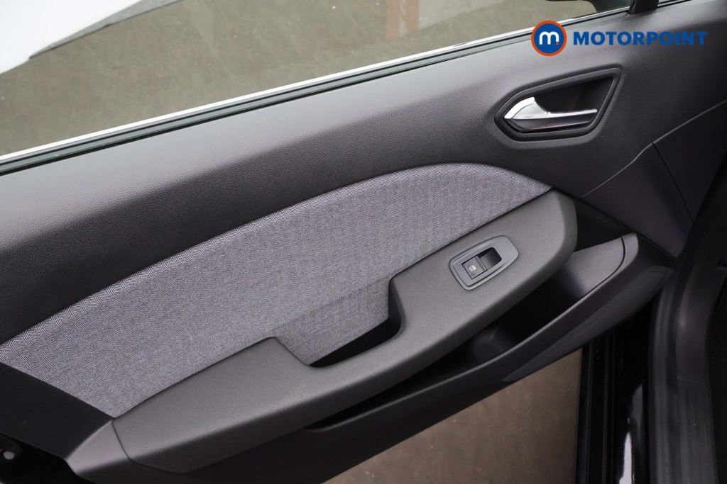 Renault Clio Techno Manual Petrol Hatchback - Stock Number (1654483) - 22nd supplementary image