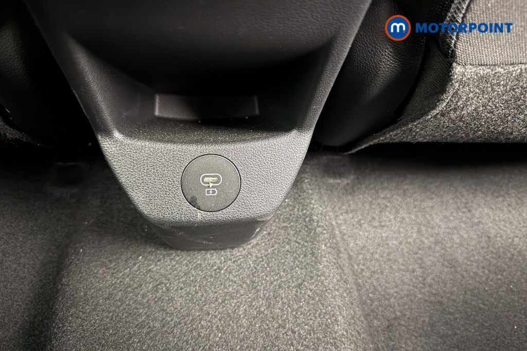 Hyundai I20 Ultimate Automatic Petrol Hatchback - Stock Number (1654680) - 20th supplementary image