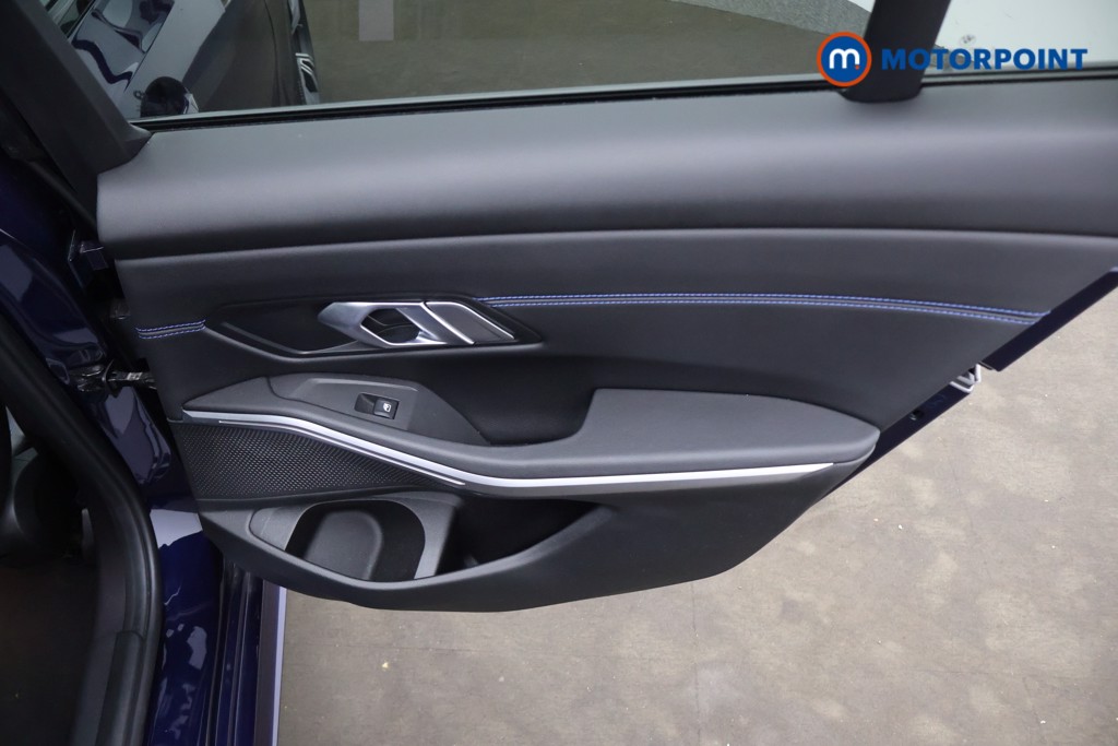 BMW 3 Series M Sport Automatic Petrol Saloon - Stock Number (1654834) - 15th supplementary image