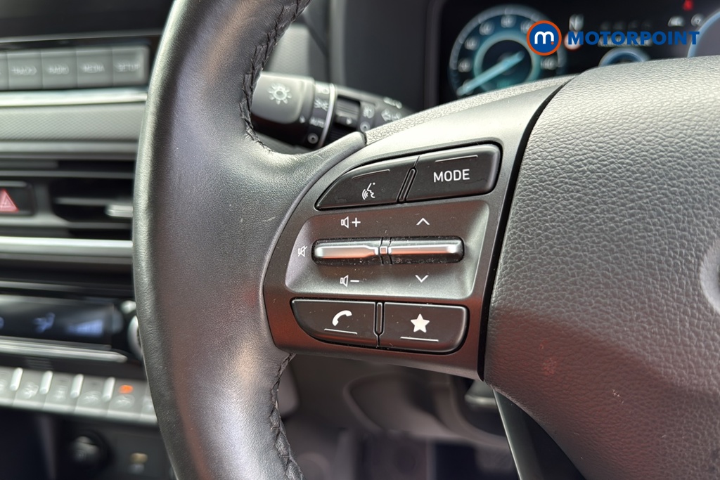Hyundai Kona Premium Manual Petrol SUV - Stock Number (1655164) - 4th supplementary image