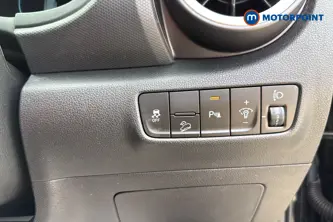 Hyundai Kona Premium Manual Petrol SUV - Stock Number (1655164) - 11th supplementary image