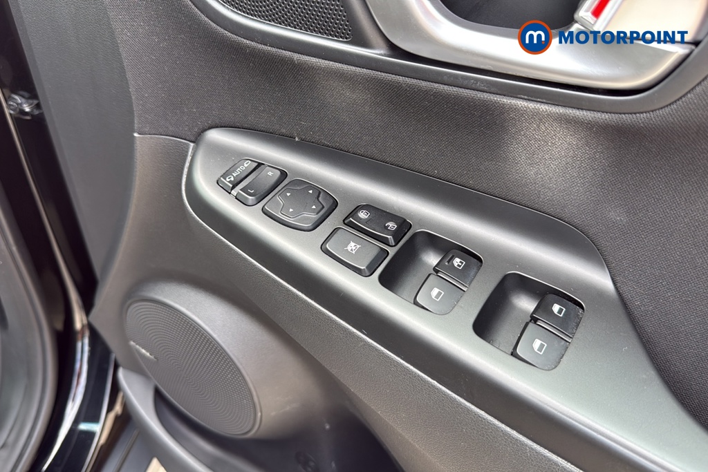 Hyundai Kona Premium Manual Petrol SUV - Stock Number (1655164) - 19th supplementary image