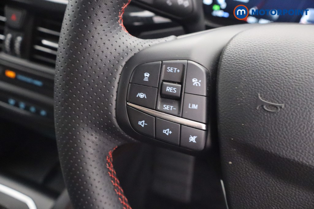 Ford Focus St-Line X Automatic Petrol Estate - Stock Number (1655813) - 6th supplementary image