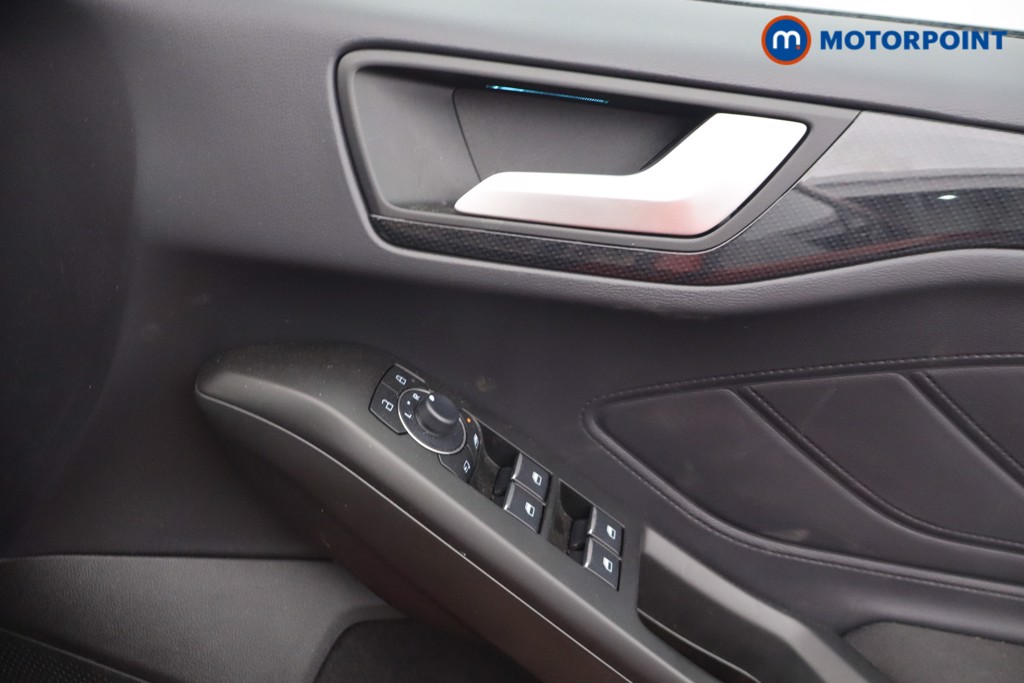 Ford Focus St-Line X Automatic Petrol Estate - Stock Number (1655813) - 9th supplementary image