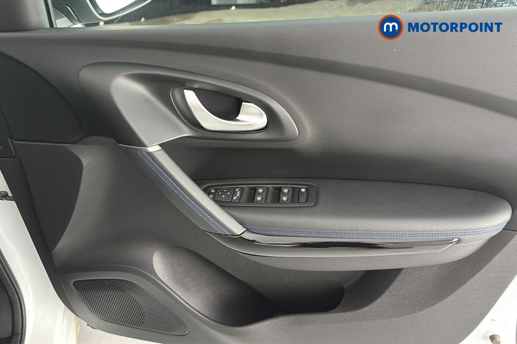 Renault Kadjar S Edition Automatic Petrol SUV - Stock Number (1655855) - 18th supplementary image