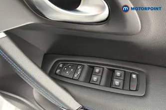 Renault Kadjar S Edition Automatic Petrol SUV - Stock Number (1655855) - 19th supplementary image