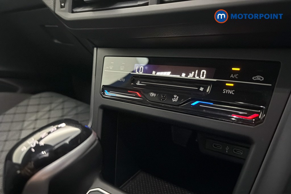 Volkswagen Polo R-Line Automatic Petrol Hatchback - Stock Number (1655962) - 12th supplementary image