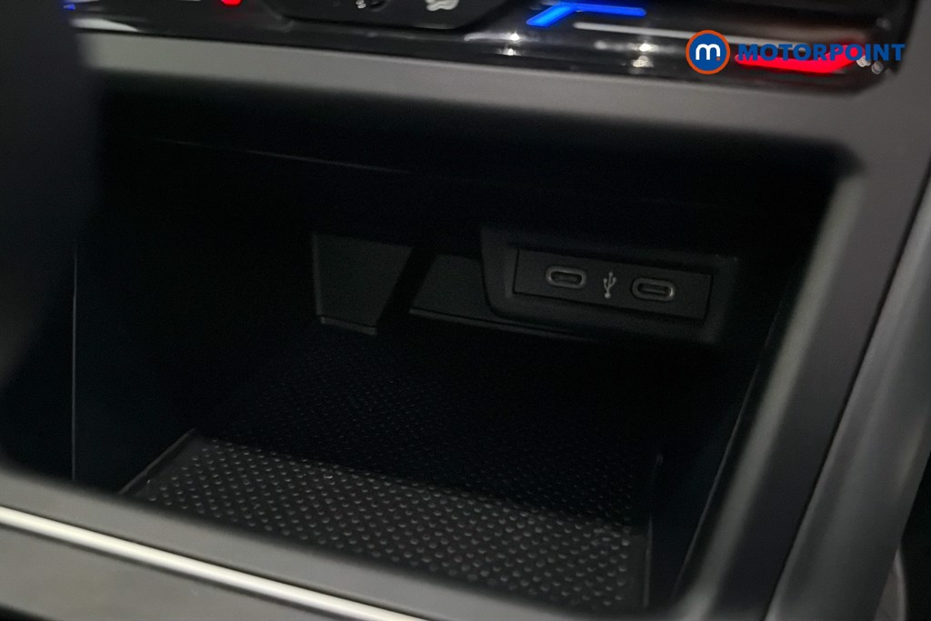 Volkswagen Polo R-Line Automatic Petrol Hatchback - Stock Number (1655962) - 17th supplementary image